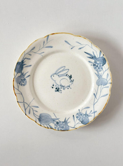 Blue & White Rabbit Hand-Painted Scalloped Ceramic Plate – Pomegranate Garden Chi Su
