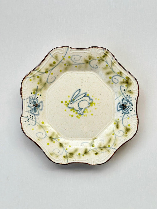 Blue & White Rabbit Hand-Painted Scalloped Dessert Plate – Spring Meadow Chi Su