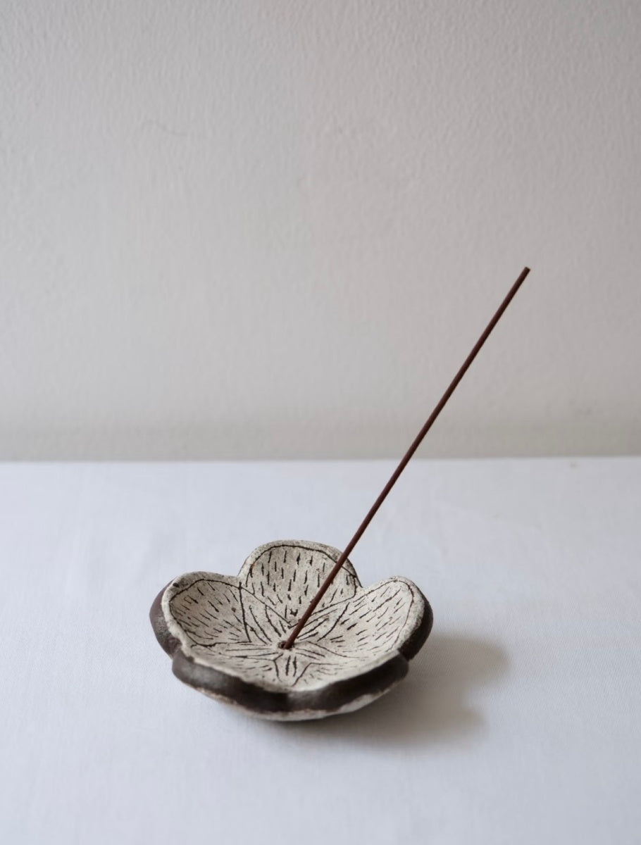 Rustic Stoneware Handmade Tumbler & Incense Holder -Summer Flower Rain Xin Feng Wang