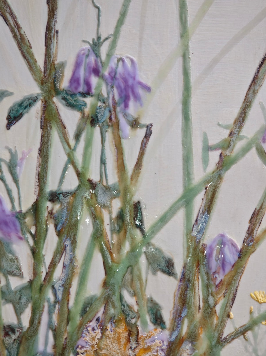 High-Temperature Glaze Ceramic Painting –Between the Grasses (Original 1/1) Xianyue Lee