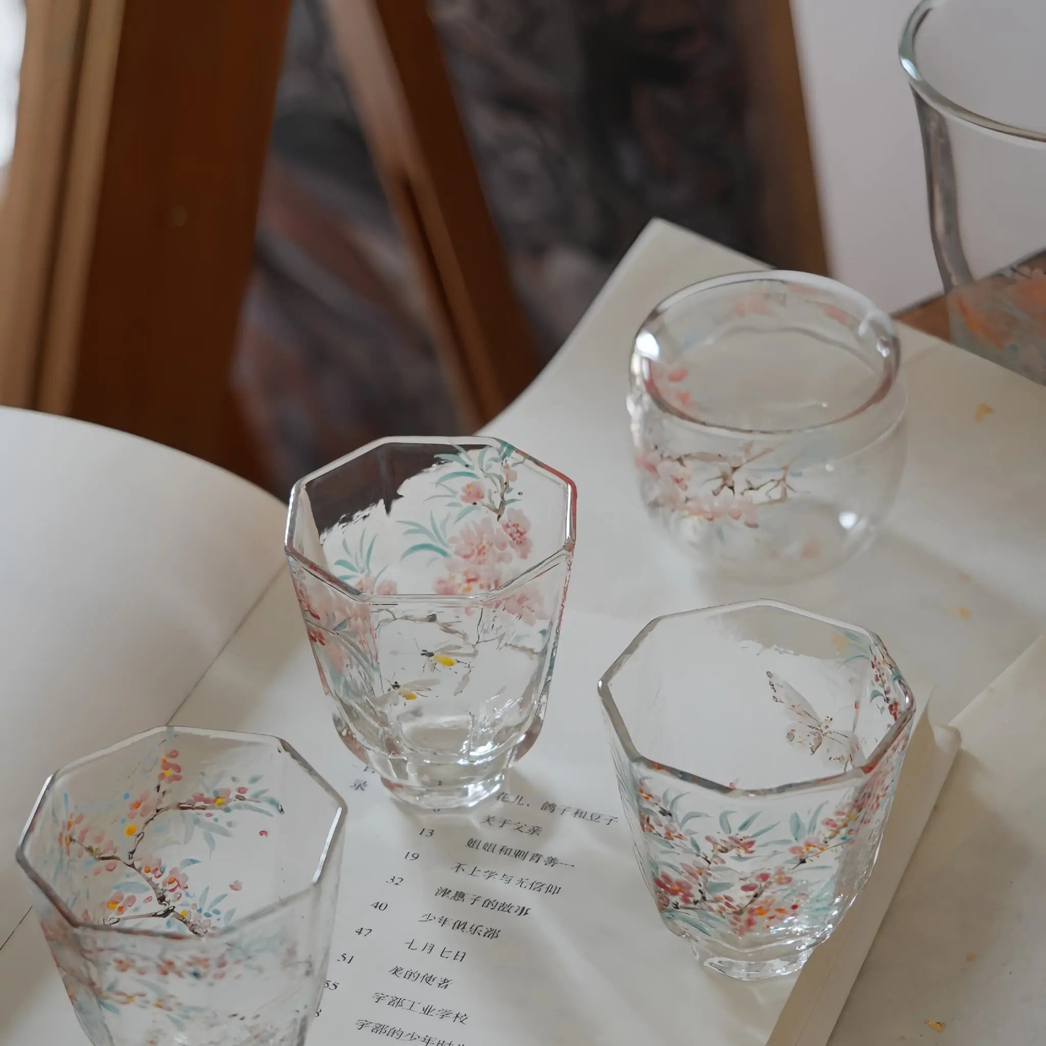 Peach Blossom Reverie Glass Tea Set by Shi Yu ShiYu
