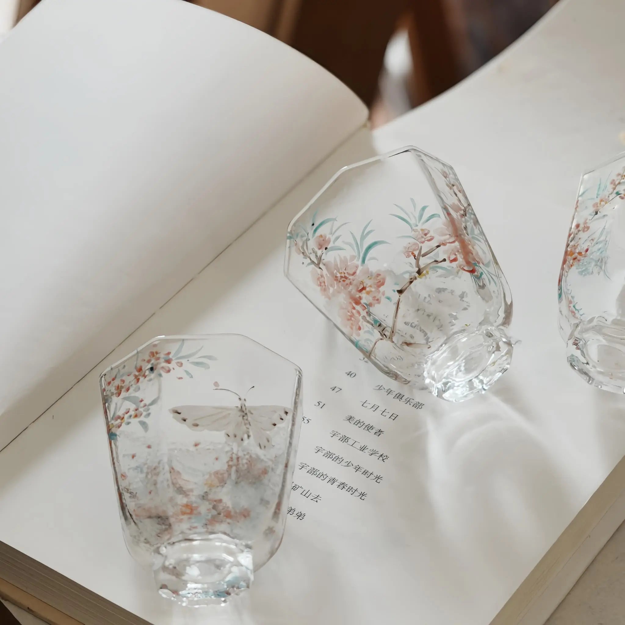 Peach Blossom Reverie Glass Tea Set by Shi Yu ShiYu