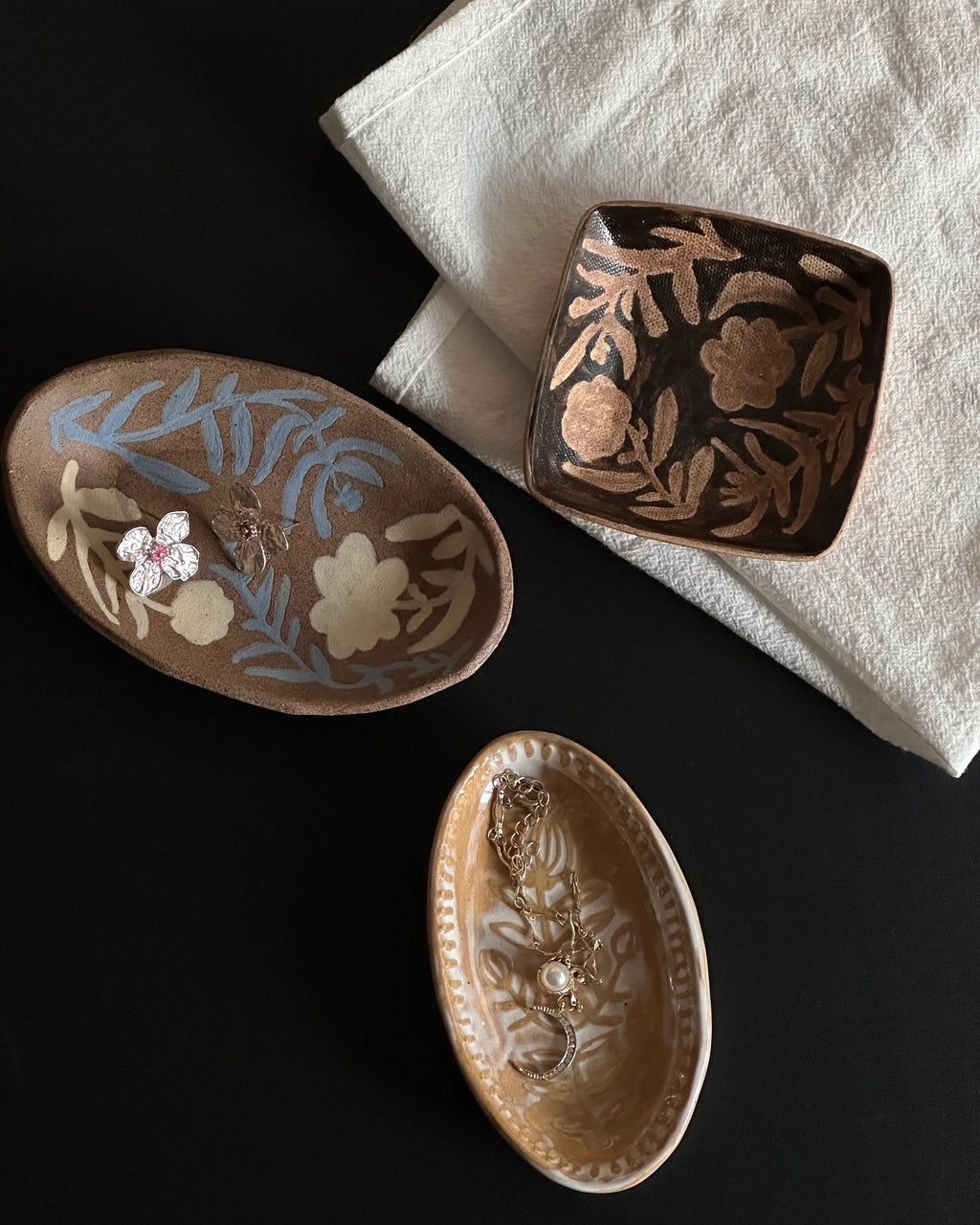 Rustic Stoneware Hand-Painted Plate-Shadow of Flowers I Xin Feng Wang