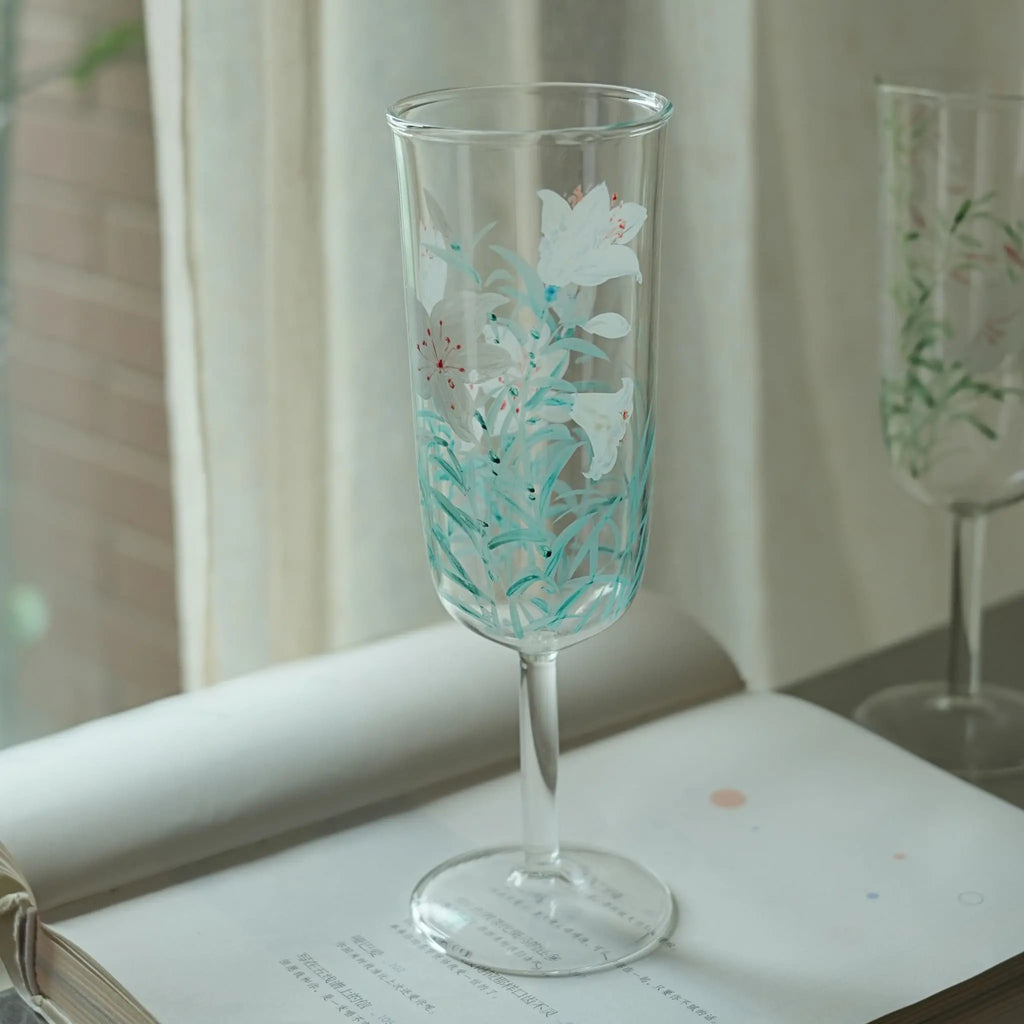 Lily Bloom Stem Glass by ShiYu ShiYu